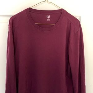 GAP medium everyday soft long sleeve shirt maroon